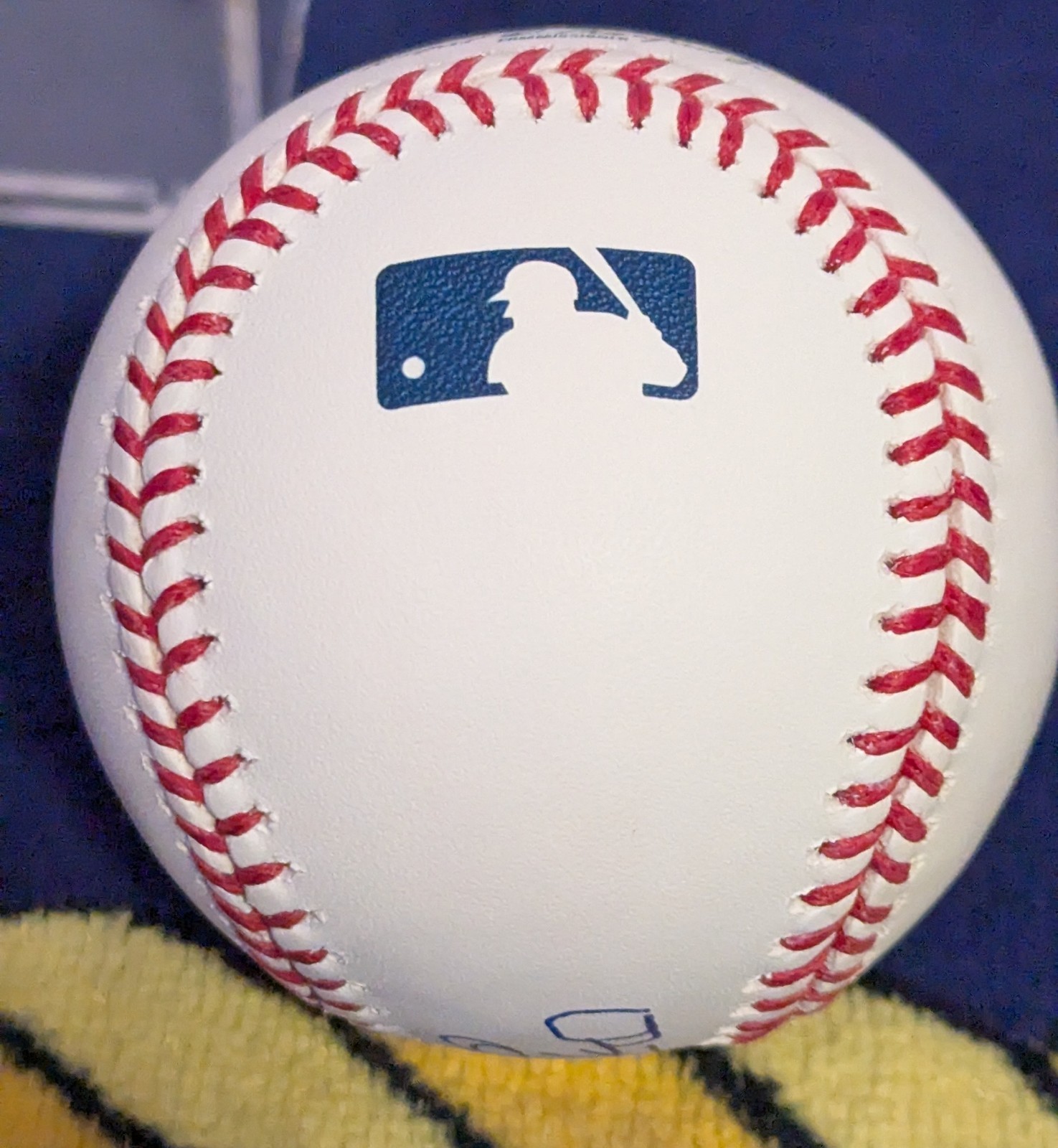 Ozzy Osborne Autograph Signed MLB Baseball! Beckett Witnessed!