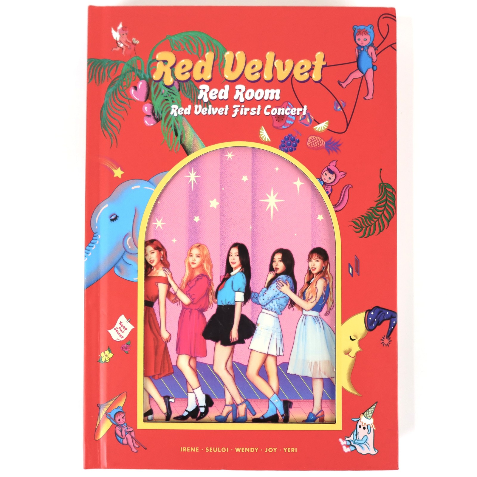 Red Velvet – Red Room First Concert Photobook K-Pop 2018 [no inclusions]