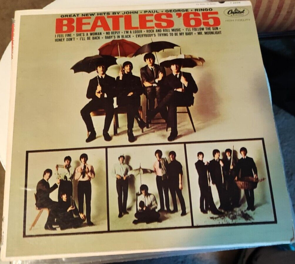 Original VG++ to NM- “Mono” Beatles 65′ on The Original Capitol Rainbow Label