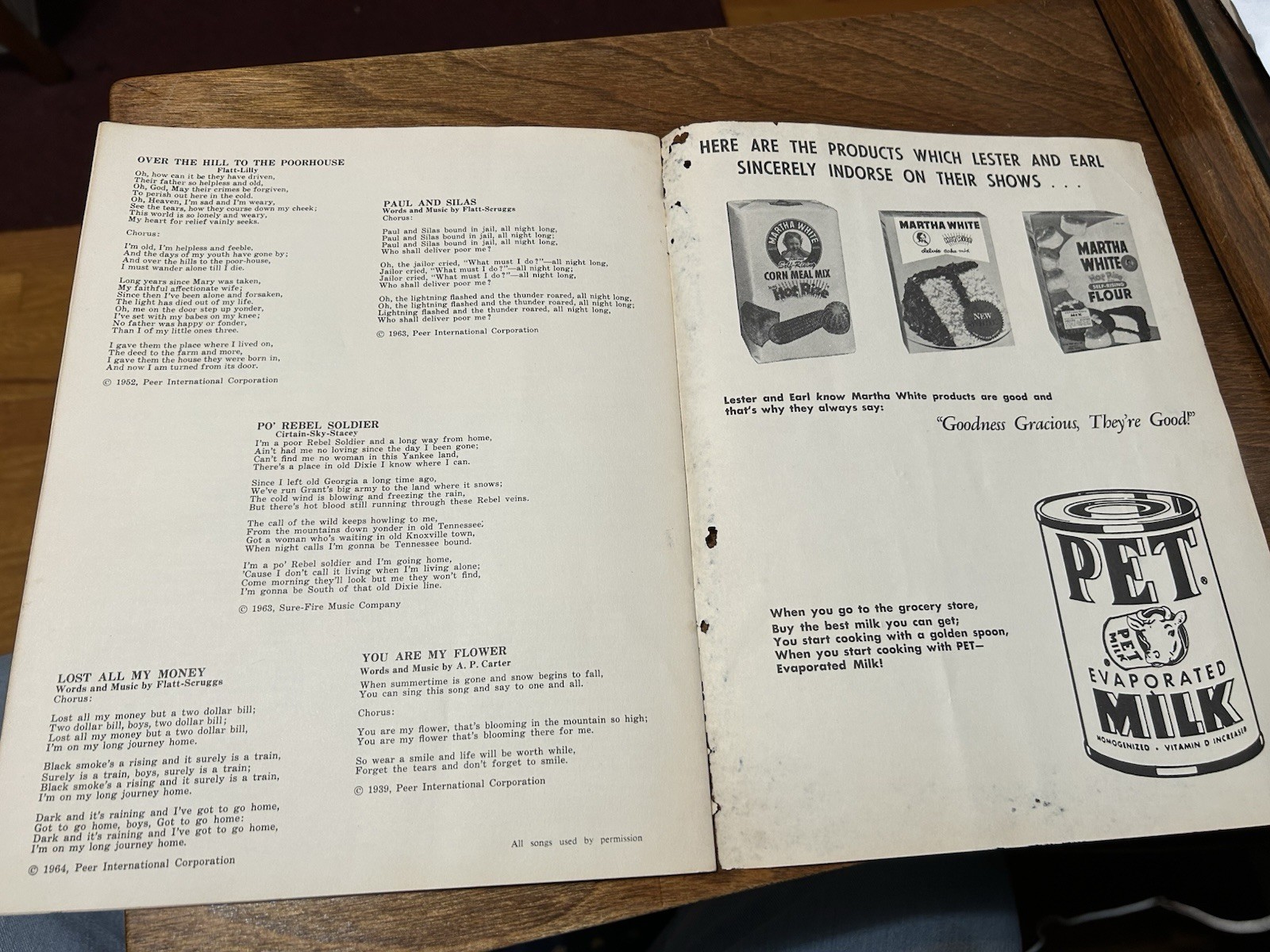 Souvenir Program: Flat And Scruggs With Autographs: Earl Scruggs And Cousin Jake