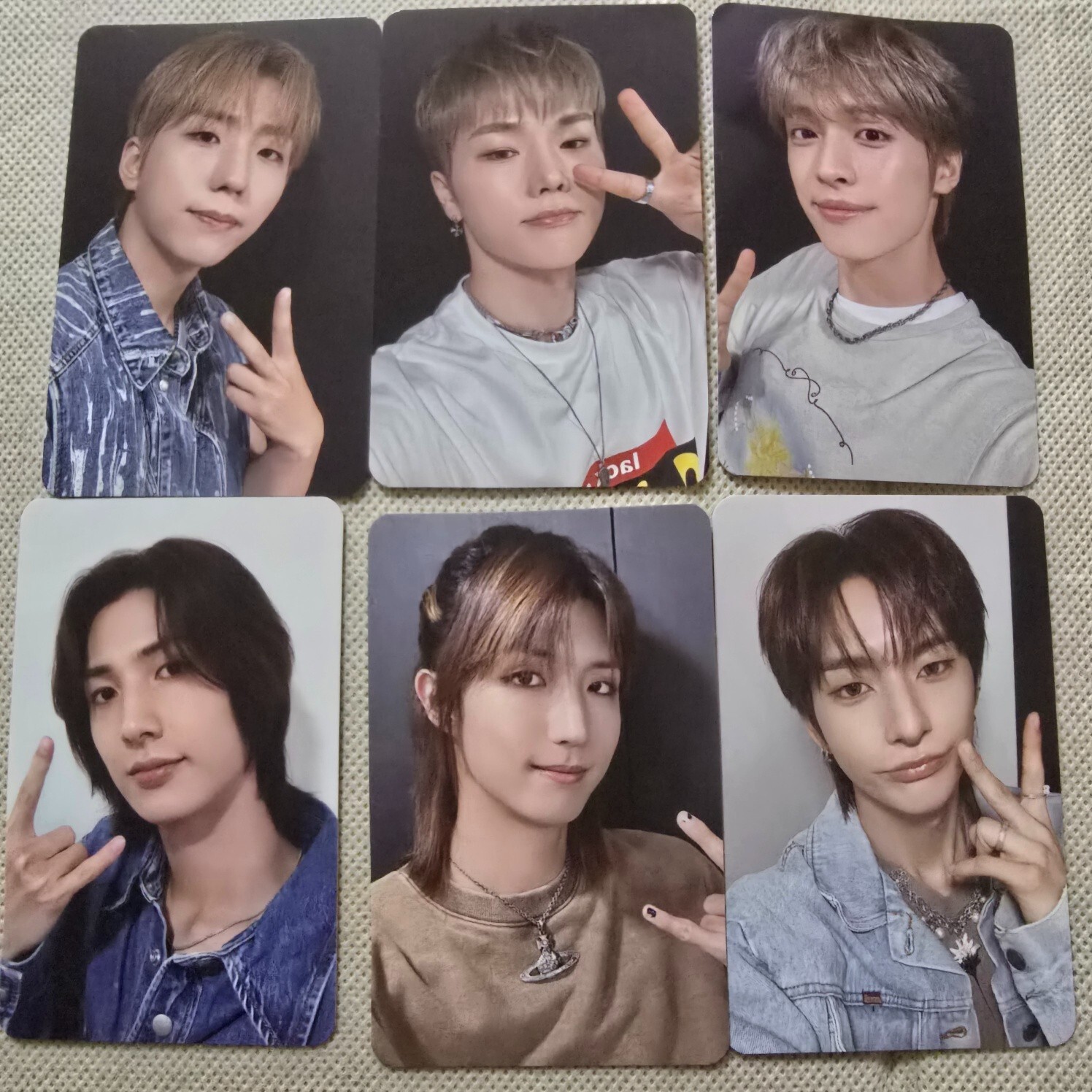 Xdinary Heroes JYP ENT CONCERT CLOSED b ETA : V6.4 MD DIARY CONTENTS & PHOTOCARD