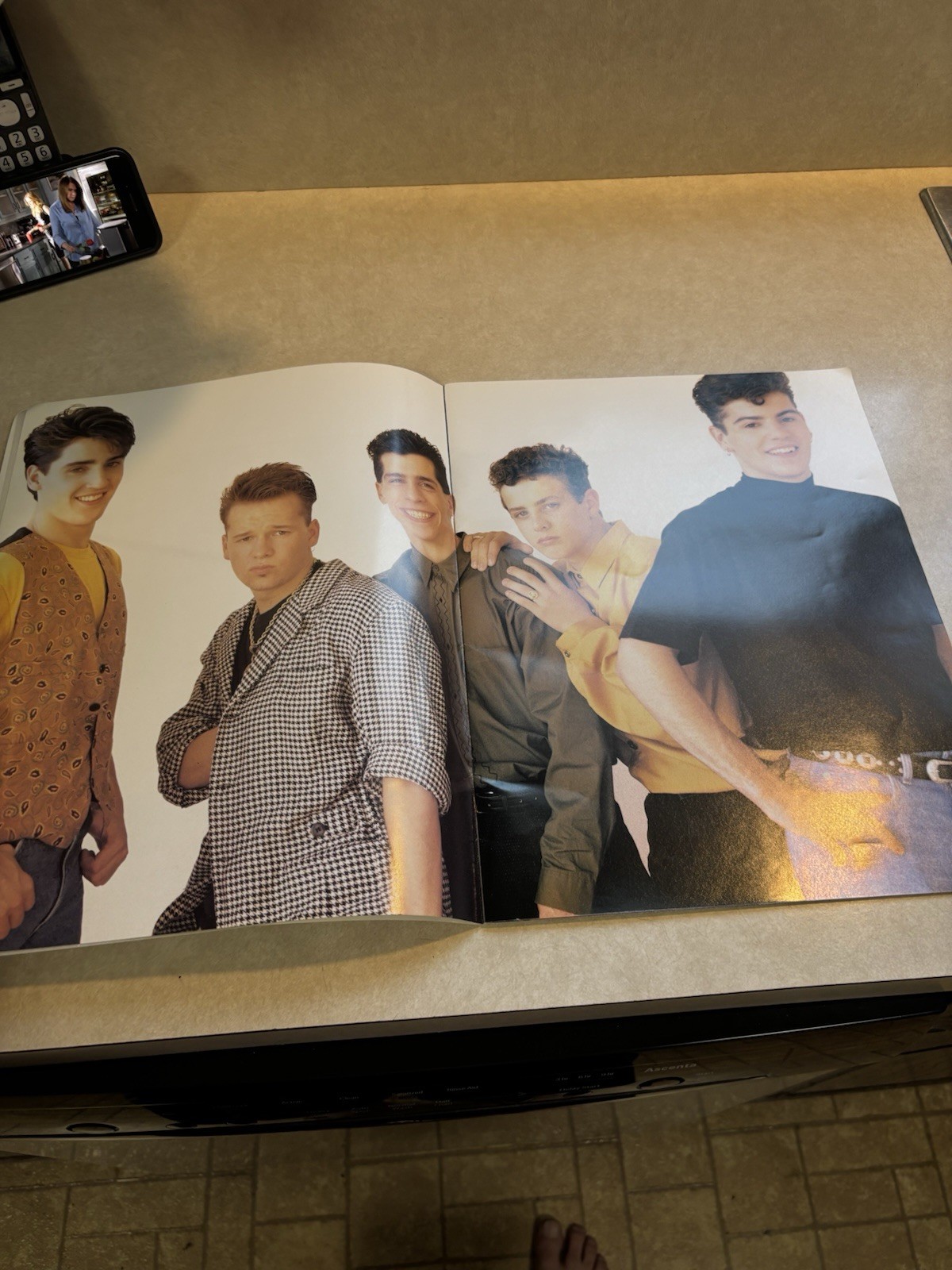 NEW KIDS ON THE BLOCK 1990 Concert Program Hangin’ Tough No More Games W/ Ticket