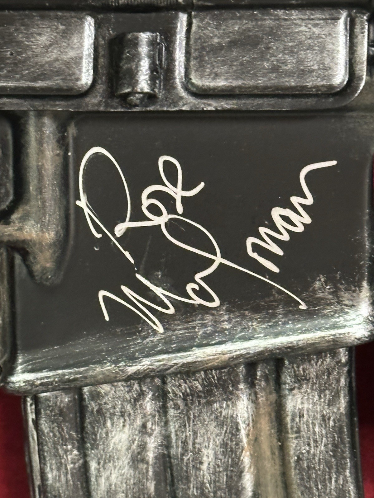 NECA Grindhouse Planet Terror Cherry’s Gun Replica Signed Rose McGowan JSA COA