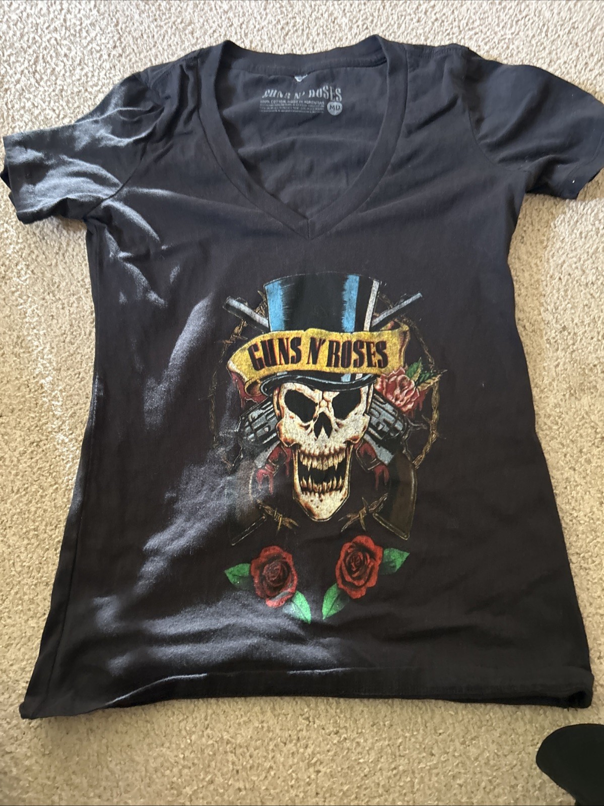 Woman’s M V Neck T Shirt Guns N’ Roses Not In This Lifetime