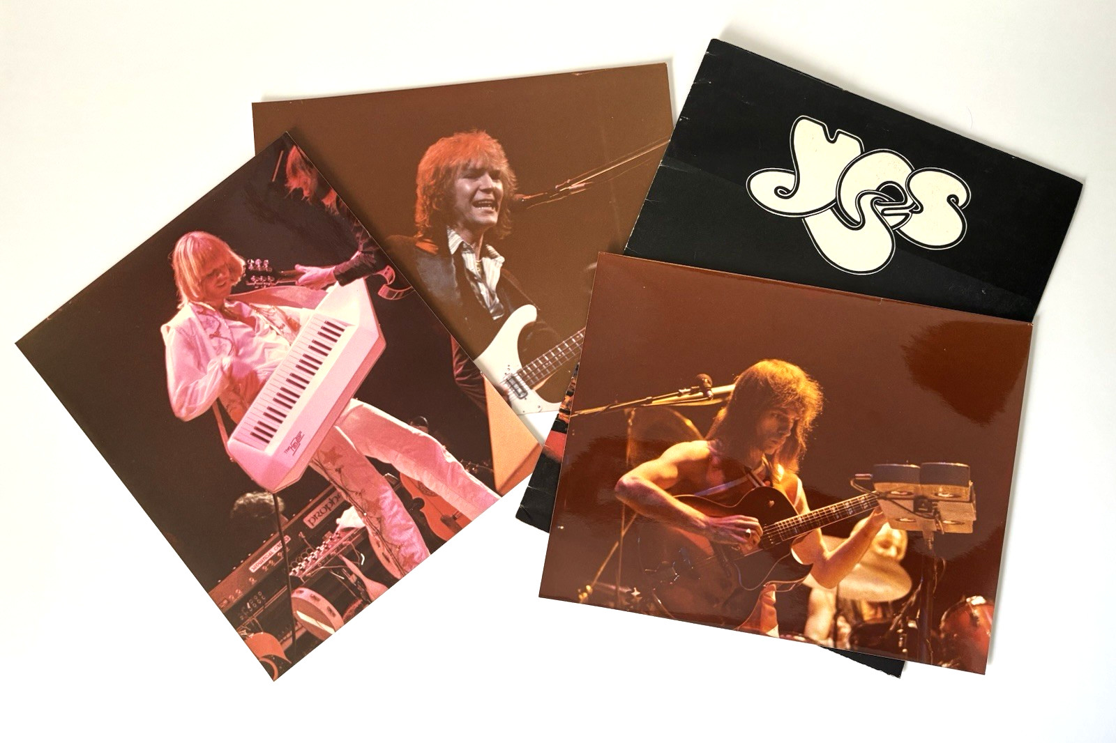 1979 Yes Concert Program w Original 8×10 Photos of Squire Wakeman & Howe *READ*
