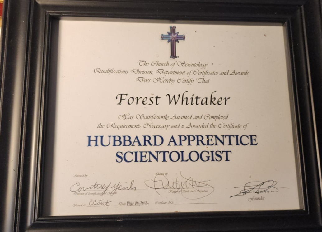 FOREST WHITAKER – SCIENTOLOGY CERTIFICATES !? + PHOTO