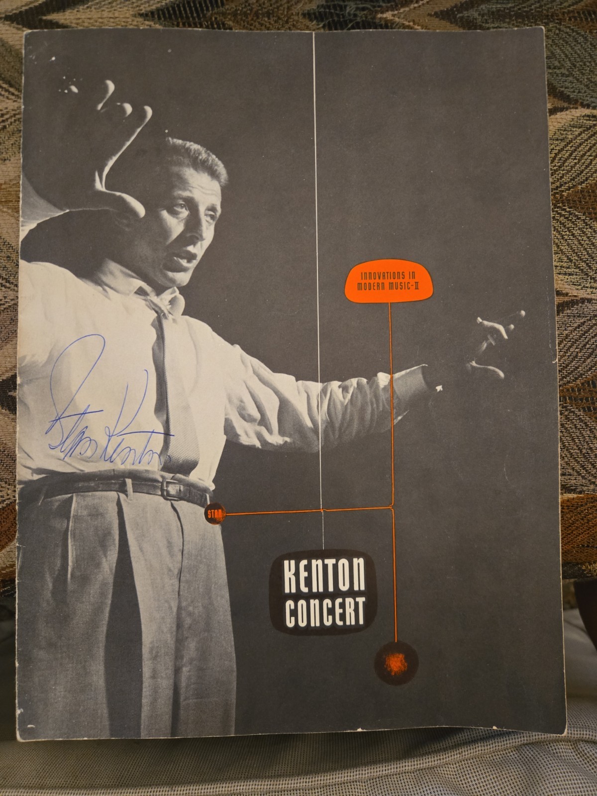 Stan Kenton-June Christy Signed As Well As 10 Other Members of Orchestra !(1954)