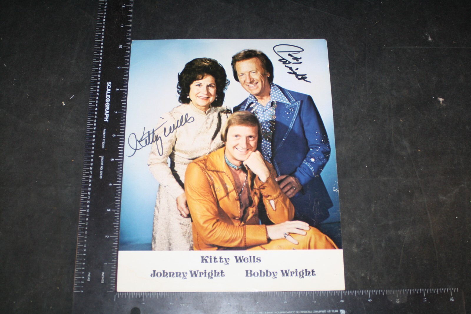 VINTAGE KITTY WELLS JOHNNY WRIGHT SIGNED PRINT COUNTRY MUSIC LEGENDS WOW 8X10.5″