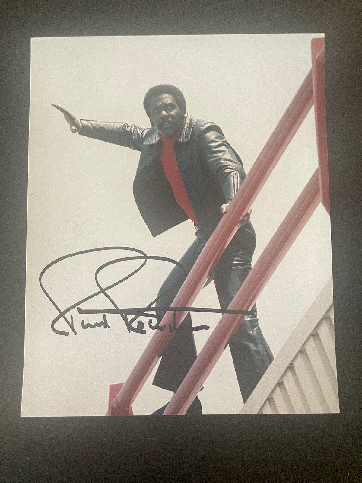 Richard Roundtree signed 8×10 Shaft Photo Autographed Rare