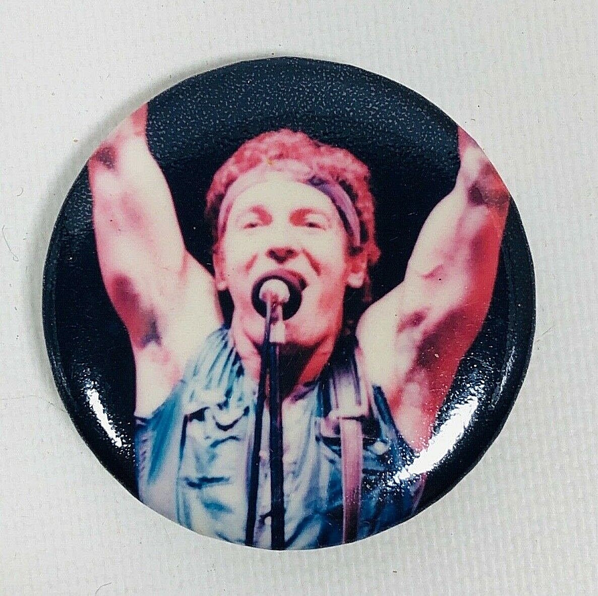 BRUCE SPRINGSTEEN Concert Pin Button The Boss E Street Band Big Man Born to Run