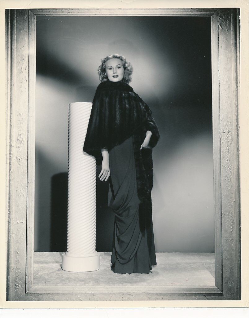 VIRGINIA MAYO Original Vintage 1950s BERT SIX Warner Bros FASHION Portrait Photo