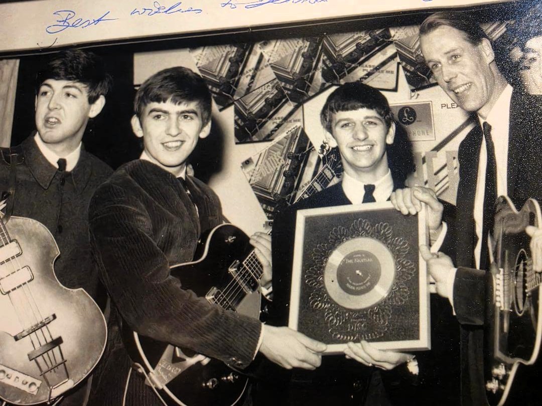 GEORGE MARTIN signed with THE BEATLES … award ceremony