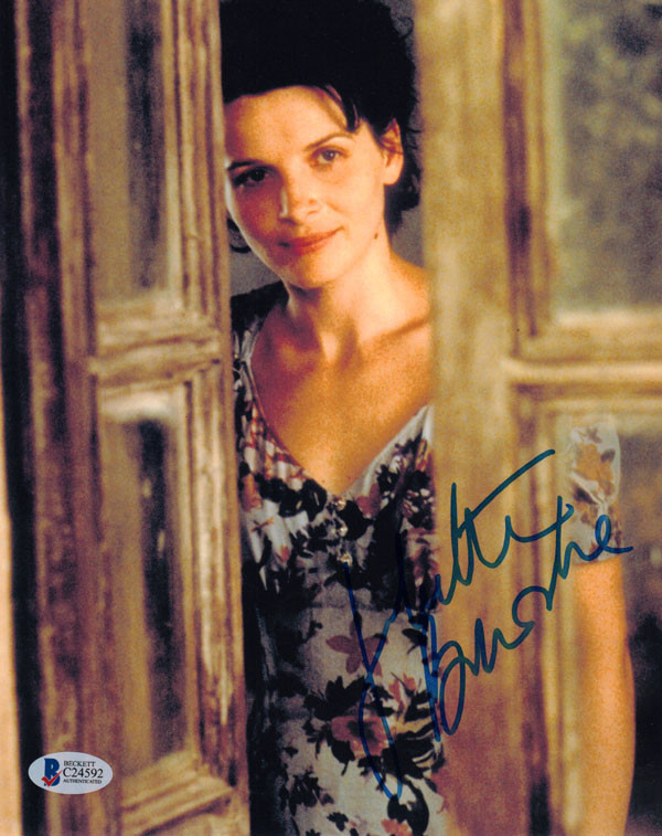 JULIETTE BINOCHE SIGNED 8×10 PHOTO RARE FULL SIGNATURE CHOCOLAT BECKETT BAS