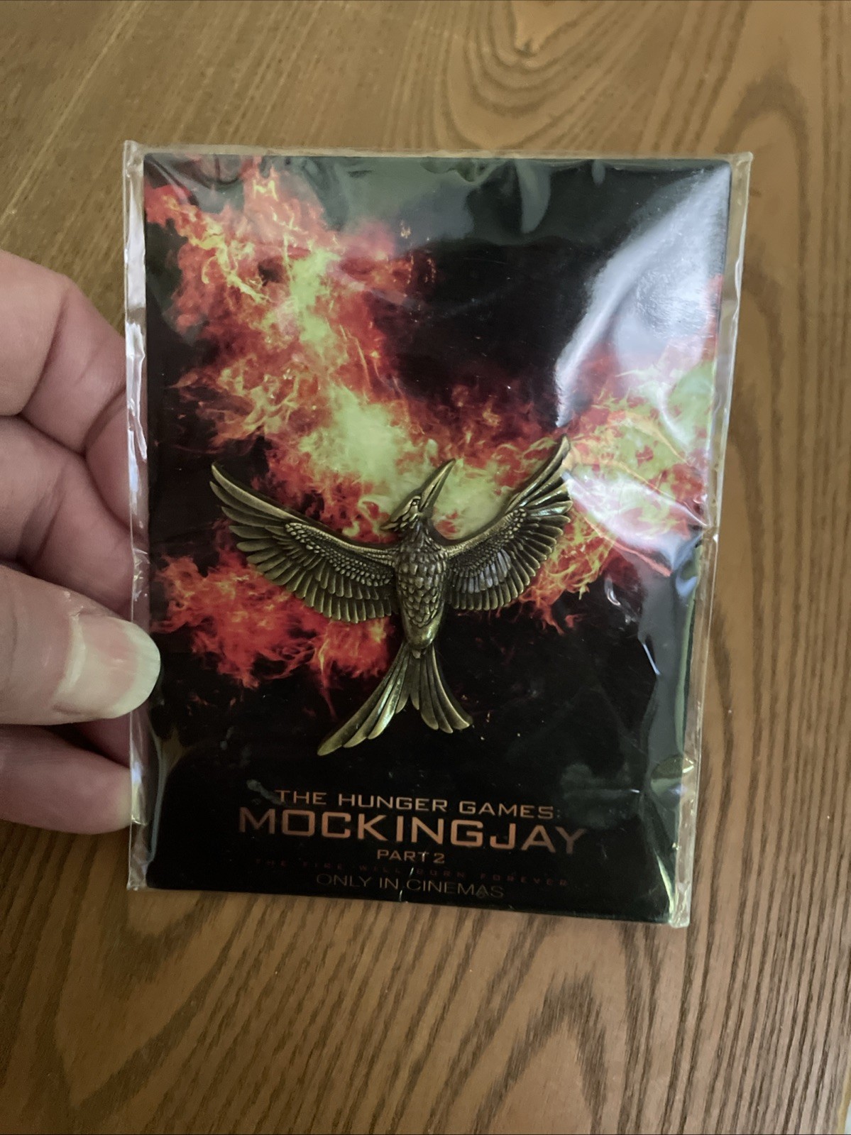 Mockingjay Pin Hunger Games Part 2 Bronze Finish Metal Movie Replica NIP 2015