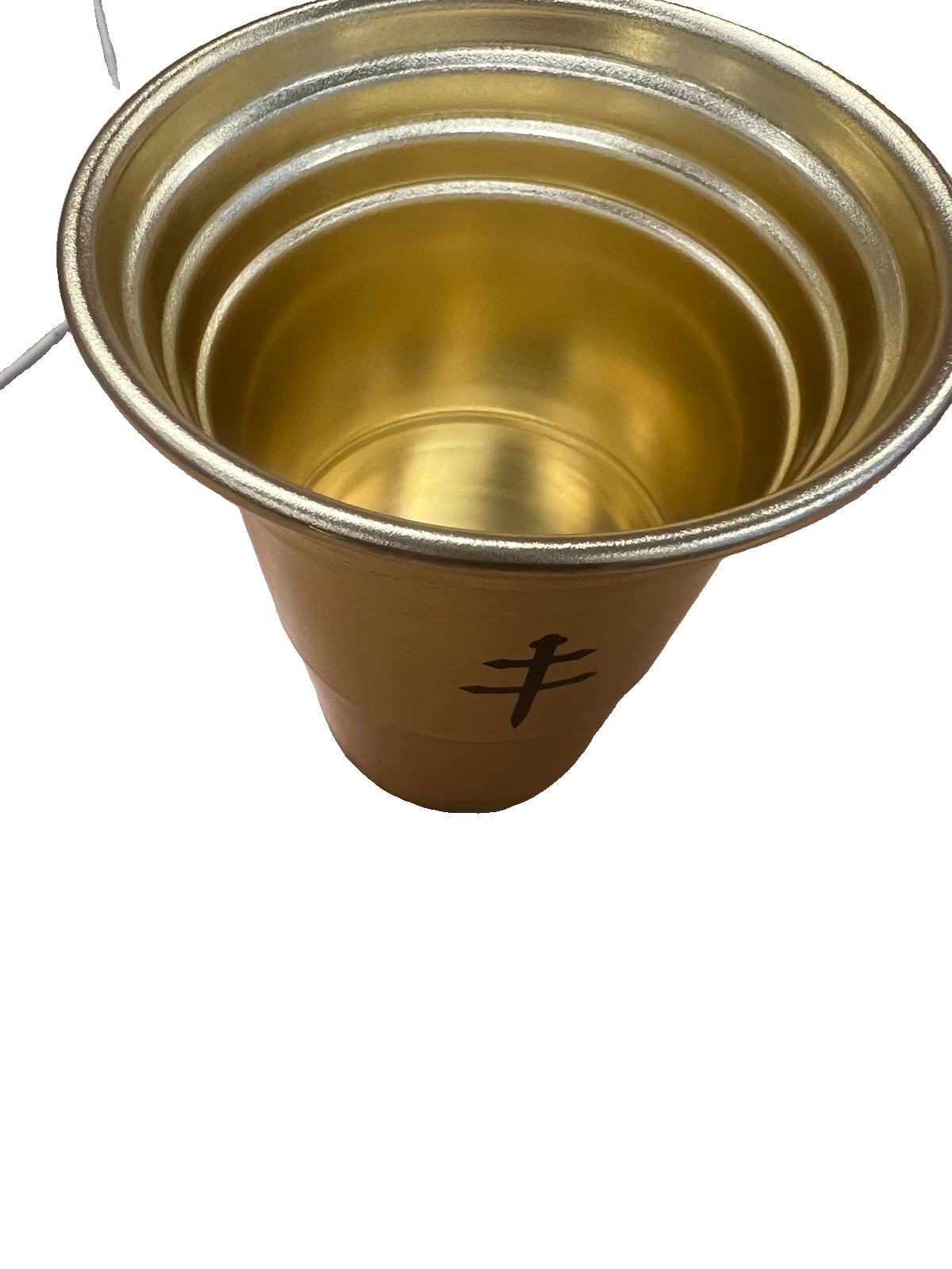 Gold D’ussé Cup Jay-Z Pop Up