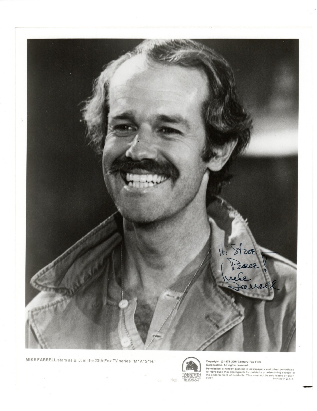 M*A*S*H Autograph MIKE FARRELL Signed 8X10 B&W Photo w/ COA MASH BJ Hunnicut