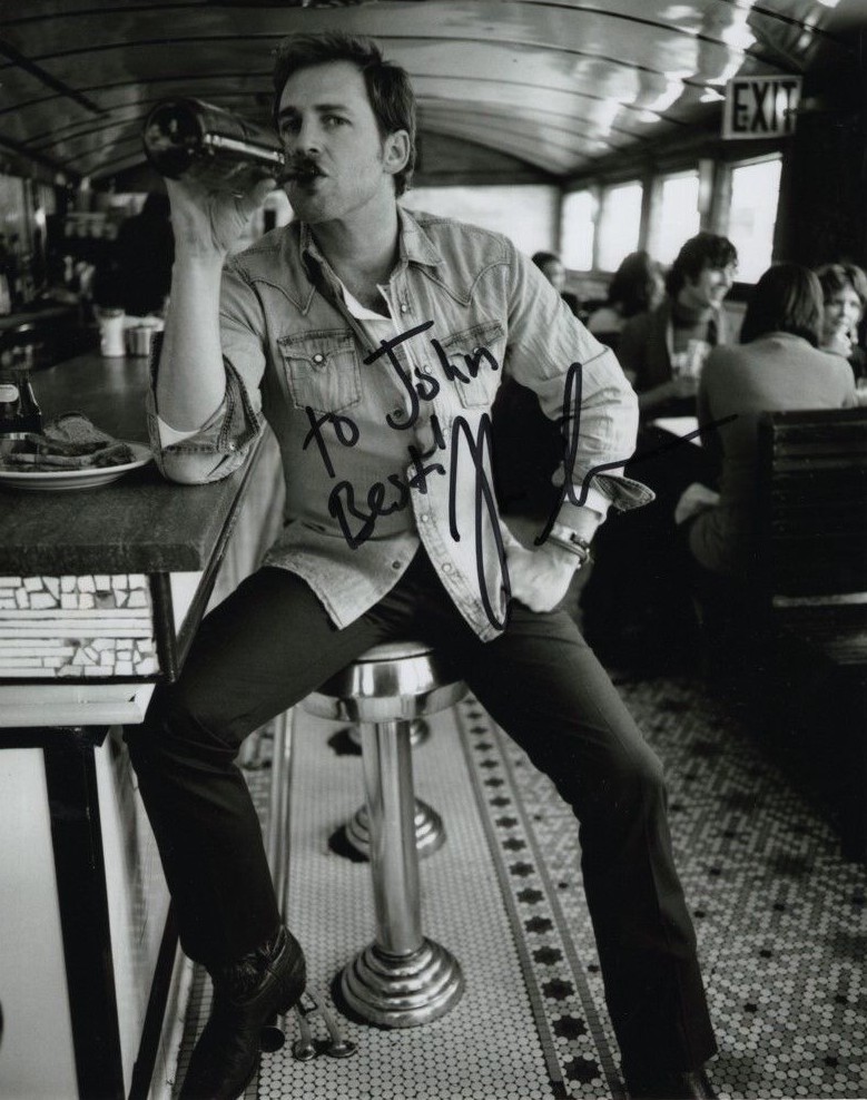 JOSH LUCAS Autographed Signed 8×10 Photograph – To John