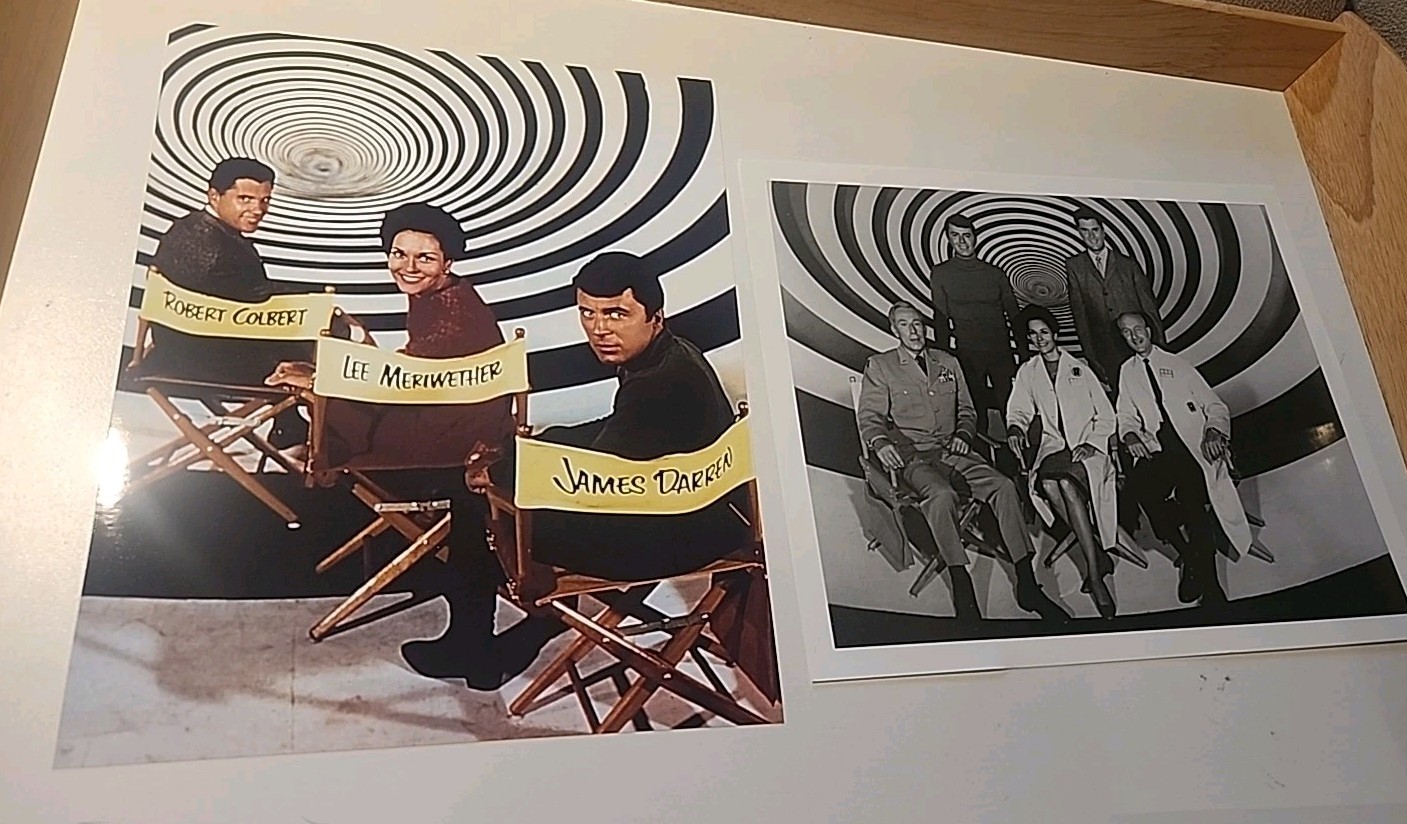 X 2 PUBLICITY PHOTO FROM THE 1966 TV SERIES THE TIME TUNNEL LEE MERIWETHER