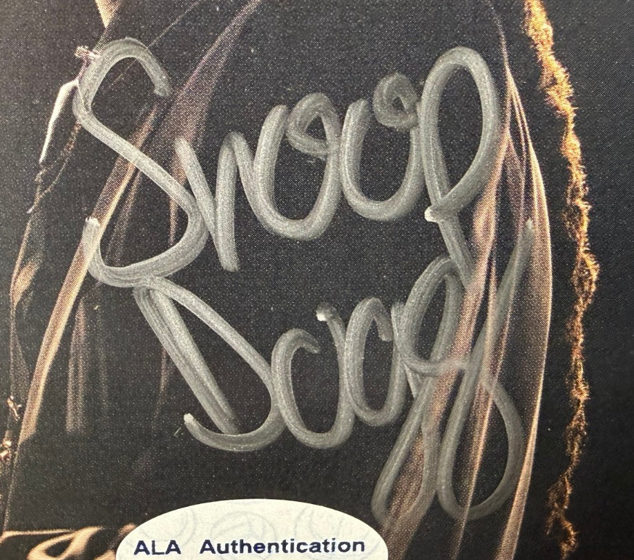Snoop Dogg Signed Missionary CD ALA Authenticated Excellent