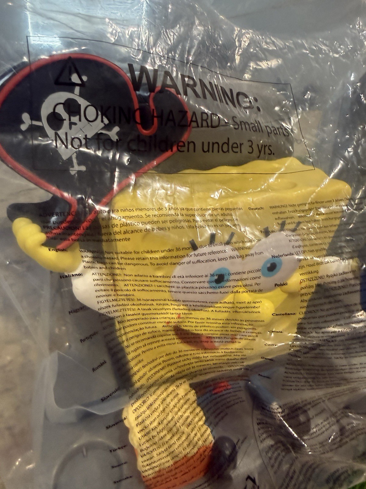 SpongeBob Square Popcorn Bucket Drink Holder Out Of Water Regal Exclusive 2025