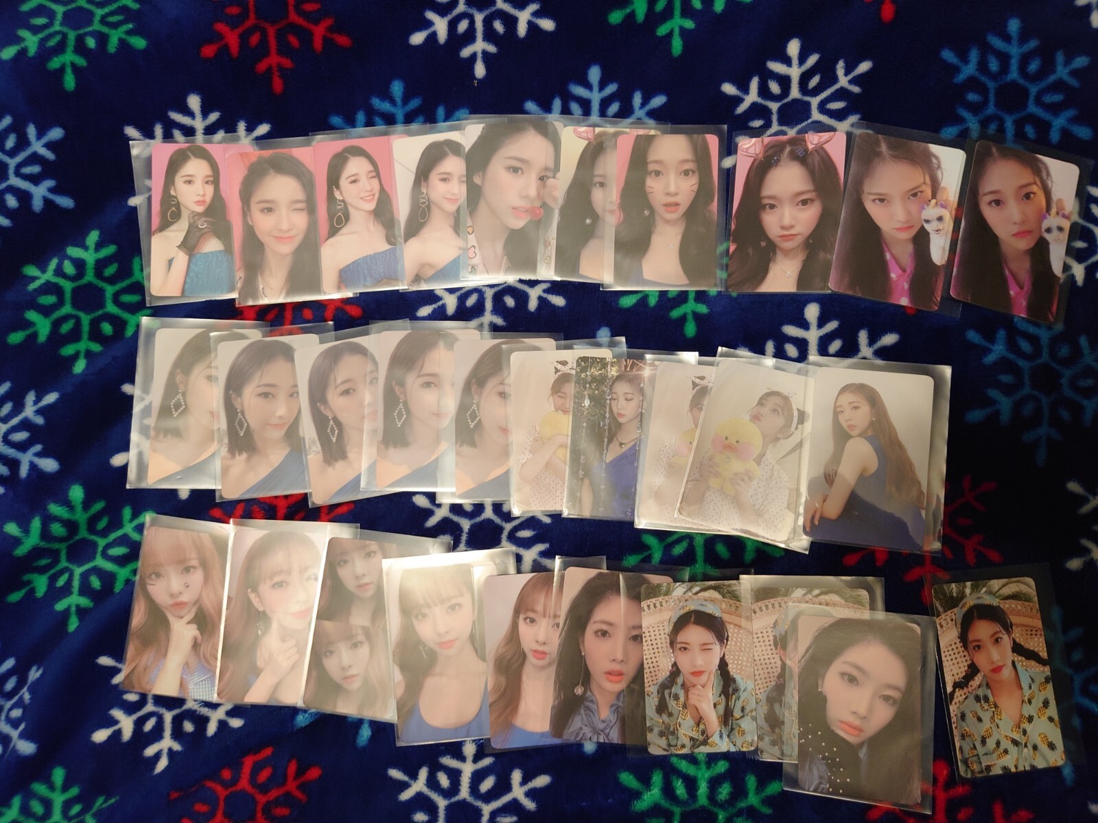 LOONA 1st Season Greetings Photocards Mint! USA Seller!