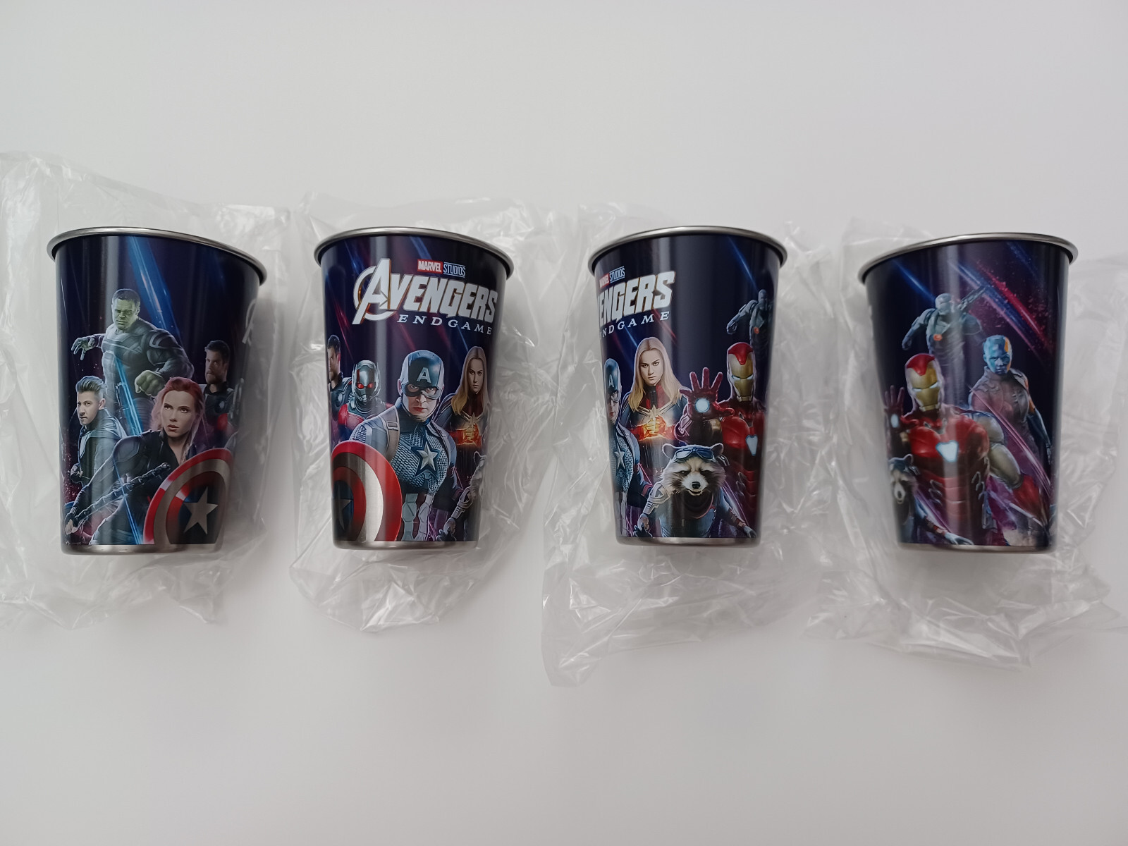 Avengers Endgame Marvel Kitchen 4 Metal Cups 2 Plastic Popcorn Tubs & 4 Coasters
