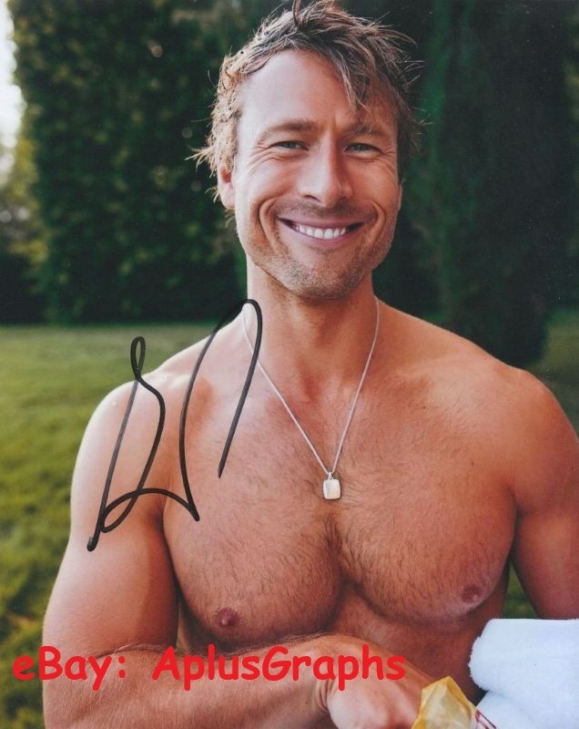 GLEN POWELL… Sexy Shirtless Stud – SIGNED