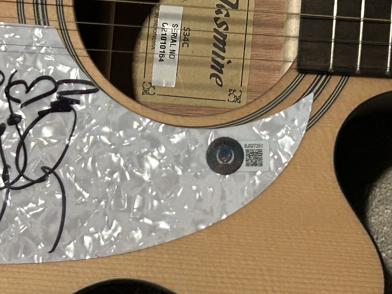 Nancy Wilson Signed Guitar Autographed Heart Beckett COA