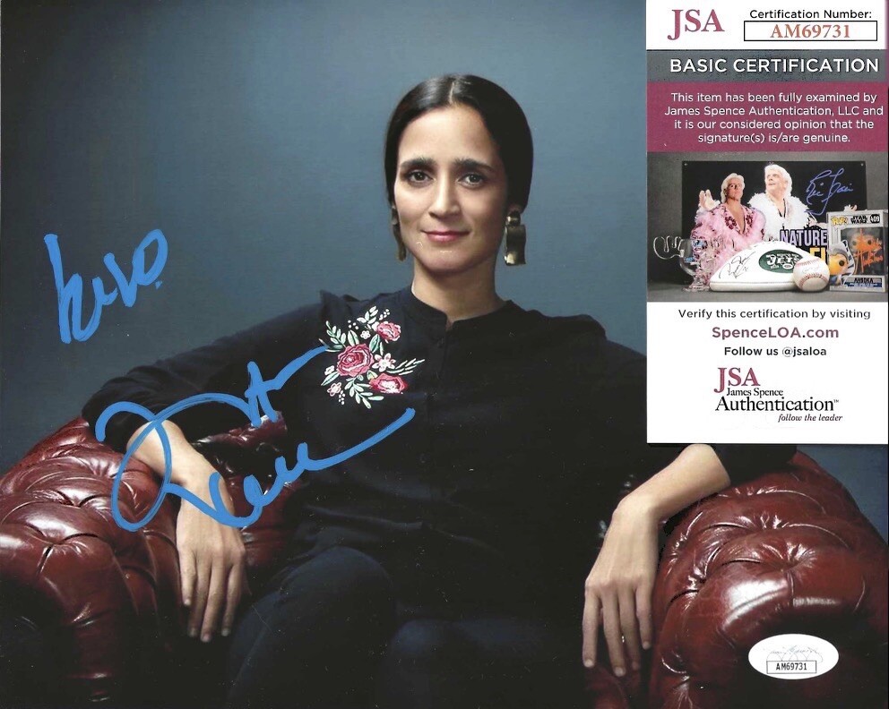 JULIETA VENEGAS SIGNED 8X10 PHOTO + JSA COA