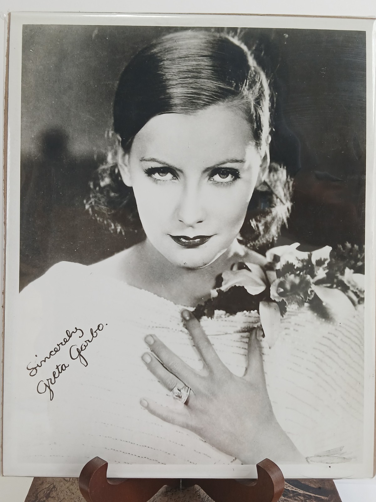 Greta Garbo 8 By 10 Relica Aurograph Golden Hollywood Glossy Photo Card Back