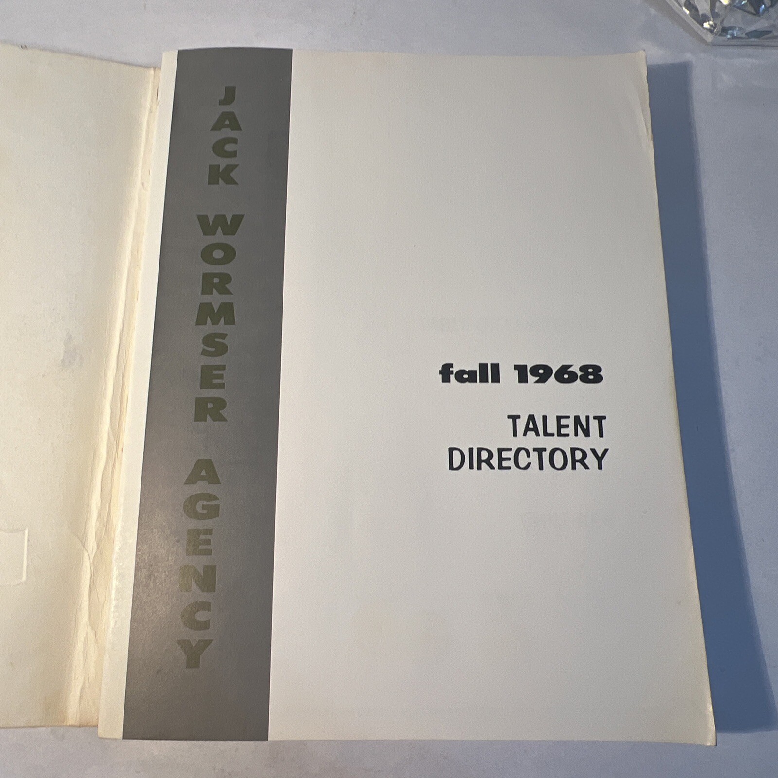1968 JW – JACK WORMSER AGENCY, Hollywood Casting Talent Catalog Book VERY RARE!