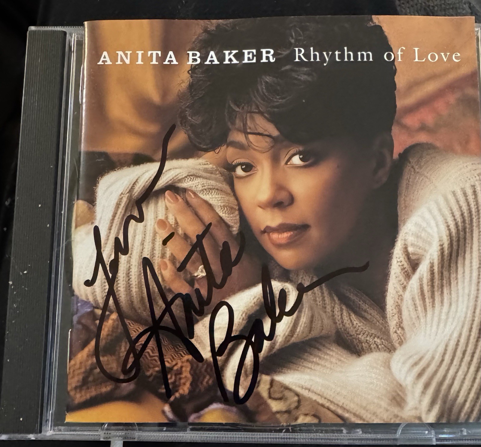 Anita Baker , Signed Autographed Cd , Rhythm Of Love ￼