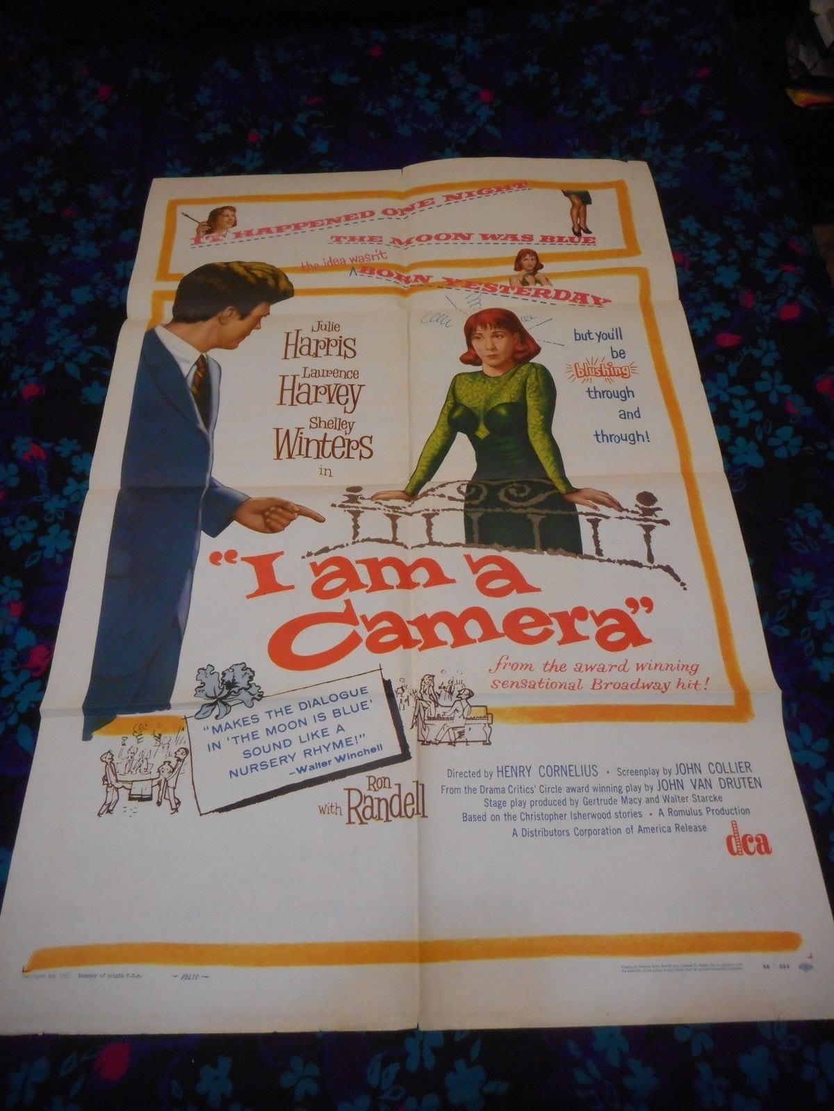 I AM A CAMERA – ORIGINAL FOLDED POSTER – 1955 – JULIE HARRIS/LAURENCE HARVEY