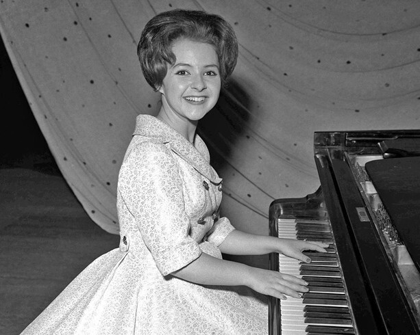 Country Rock Singer BRENDA LEE Glossy 8×10 Photo Vocalist Print Performer Poster