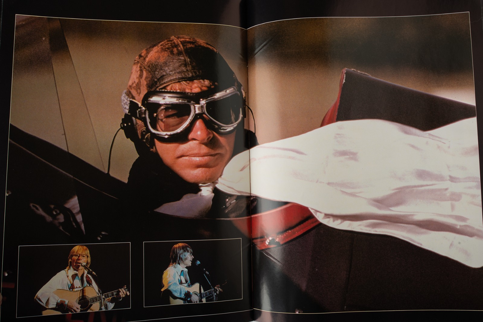 JOHN DENVER 1980 U.S. TOUR CONCERT PROGRAM BOOK 10 X 14