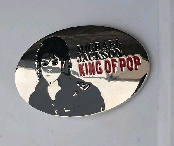 Vintage Michael Jackson King of Pop Metal Belt Buckle – NEW – 4″ x 2.5″