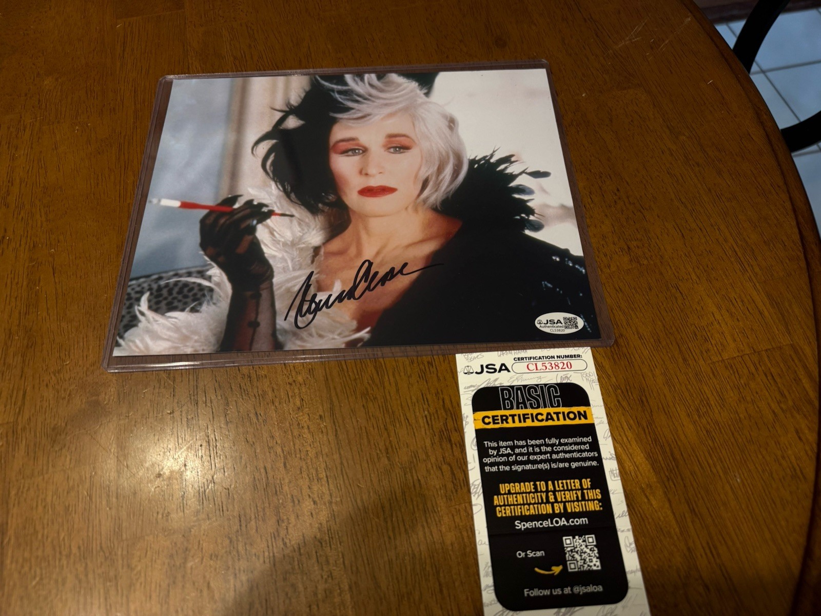 Glenn Close JSA Signed Autograph 8 x 10 photo 101 Dalmatians Cruella