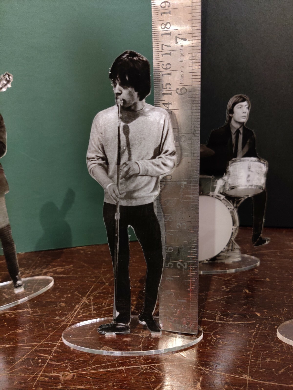The Rolling Stones standing figures cristal clear acrylic. Look incredibly real!