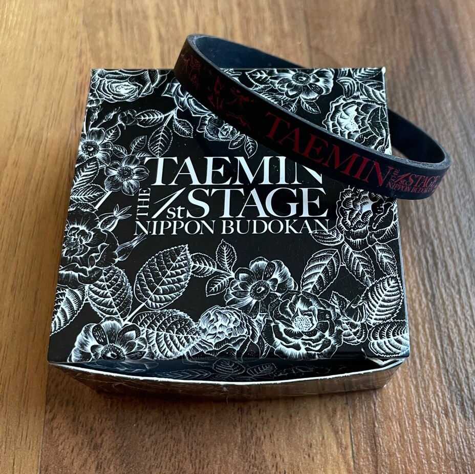 Shinee Taemin 1st Stage The Nippon Budokan Bracelet New in Box