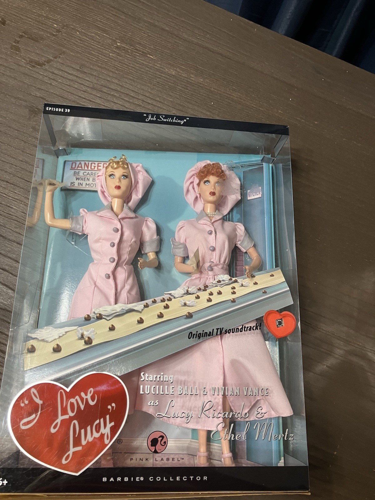 RARE I Love Lucy Barbie Collector Pink Label Job Switching Lucy & Ethel TV