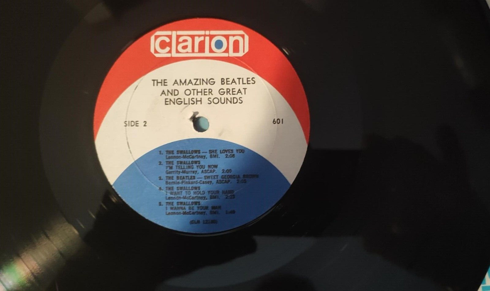 Beautiful 1964 Original NM- The Amazing Beatles on Clarion Records