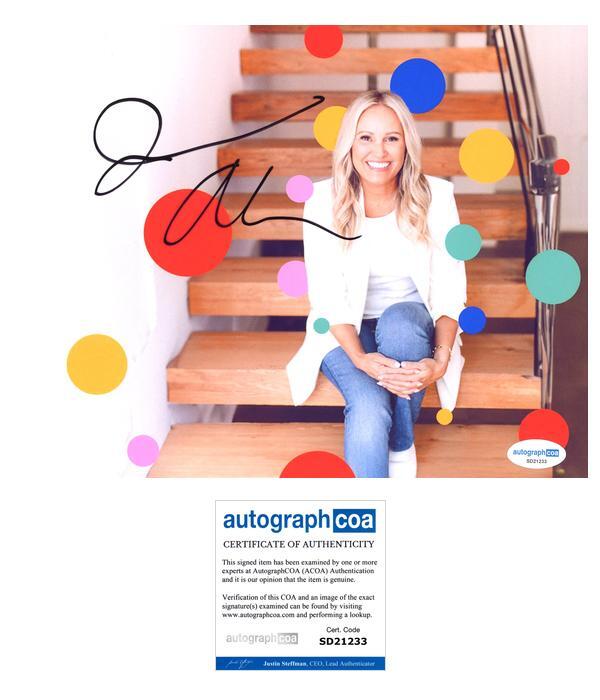 Jennie Allen “Get Out of Your Head” Author AUTOGRAPH Signed 8×10 Photo ACOA