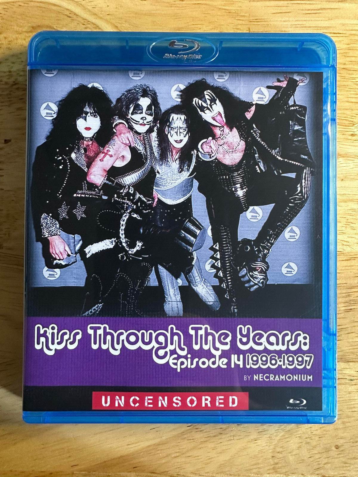 KISS – Through The Years 1996-97 Vol 14 Blu-ray Live Gene Simmons Paul Stanley
