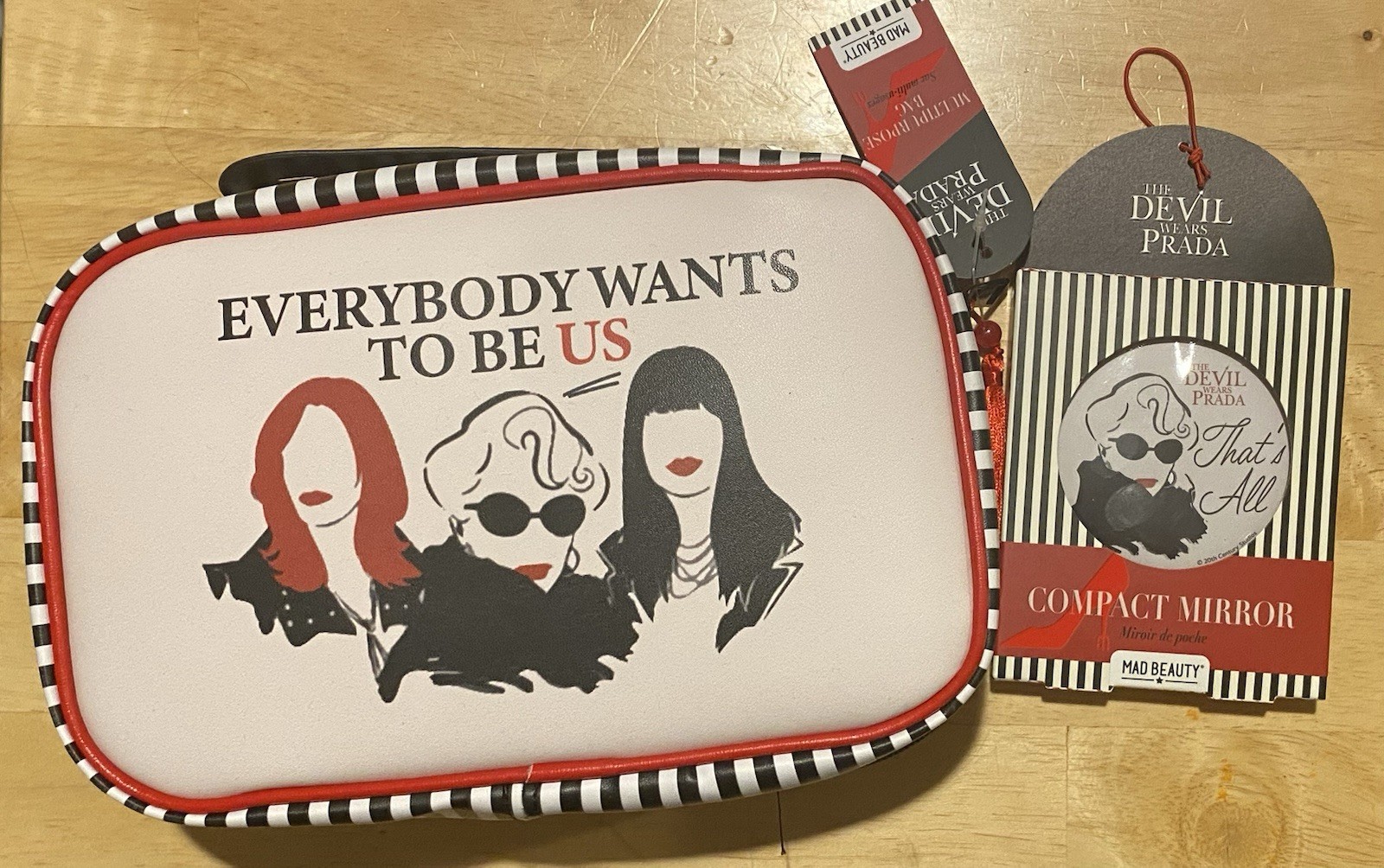 New In Hand Devil Wears Prada Miranda Andy Emily Cosmetic Bag & Compact Mirror