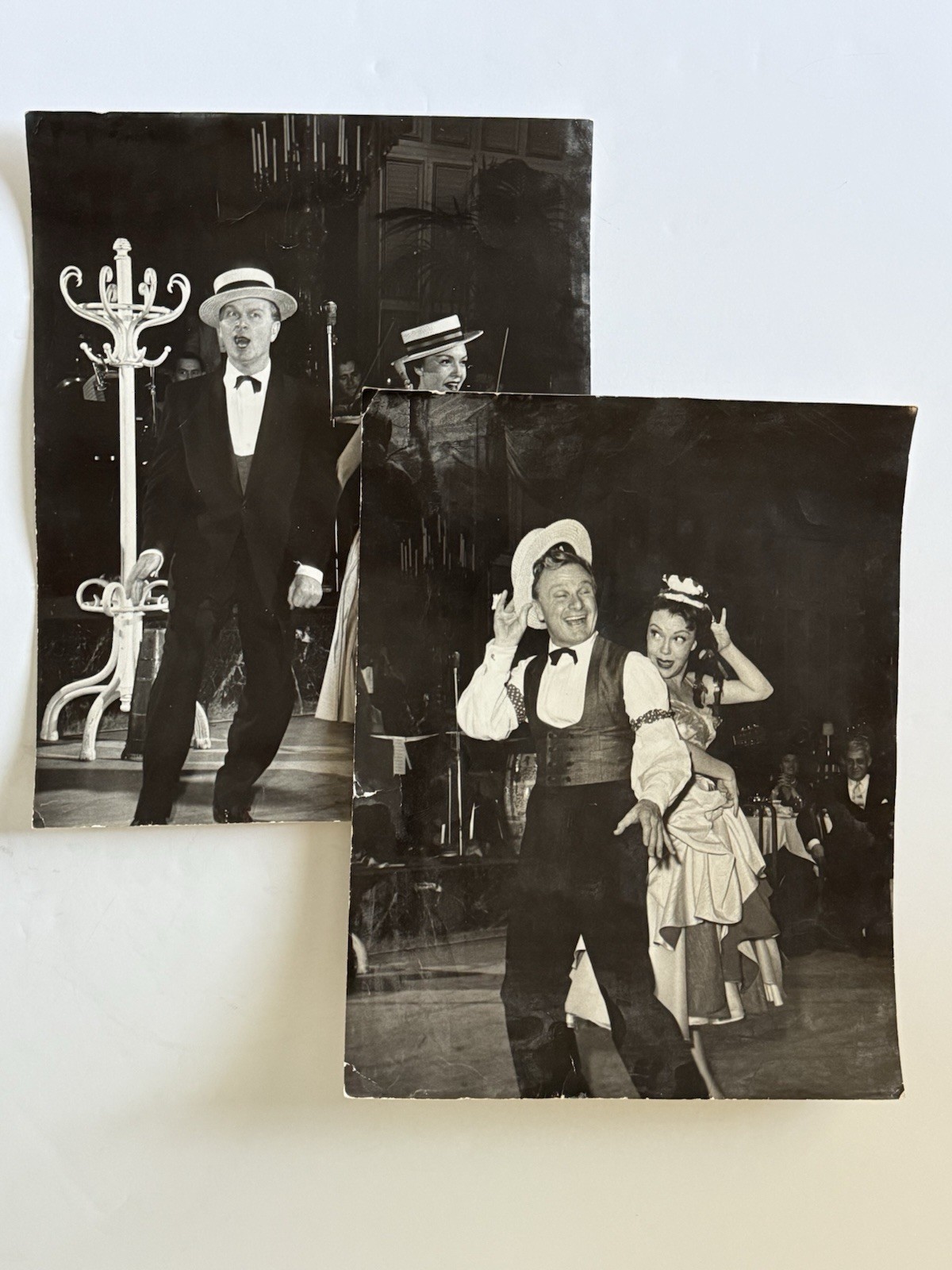 Eddie Albert Owned Actor (2) 11”x14” Publicity Movie Photo Original & (12) 8x10s