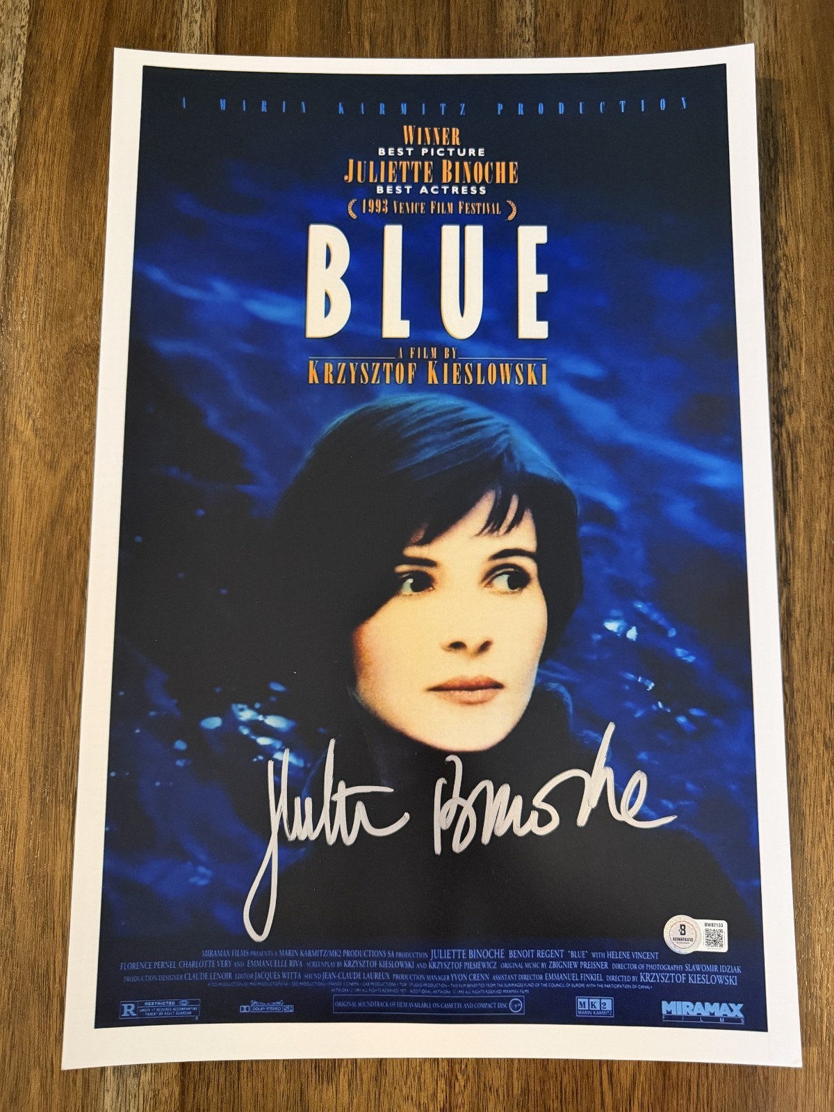 Juliette Binoche ‘Three Colors: Blue’ Signed 12×18 Photo ‘Julie’ Beckett