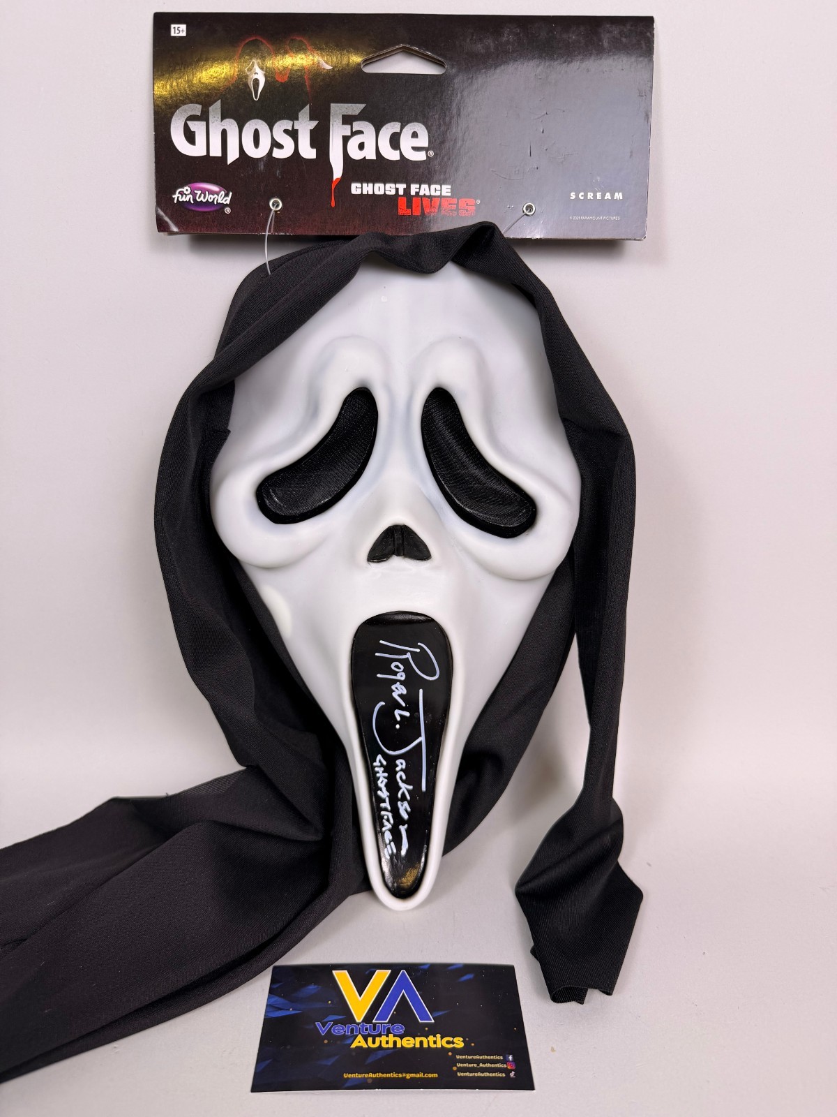 Roger L. Jackson Signed Ghost Face Fun World Scream Mask w/ JSA WITNESS COA
