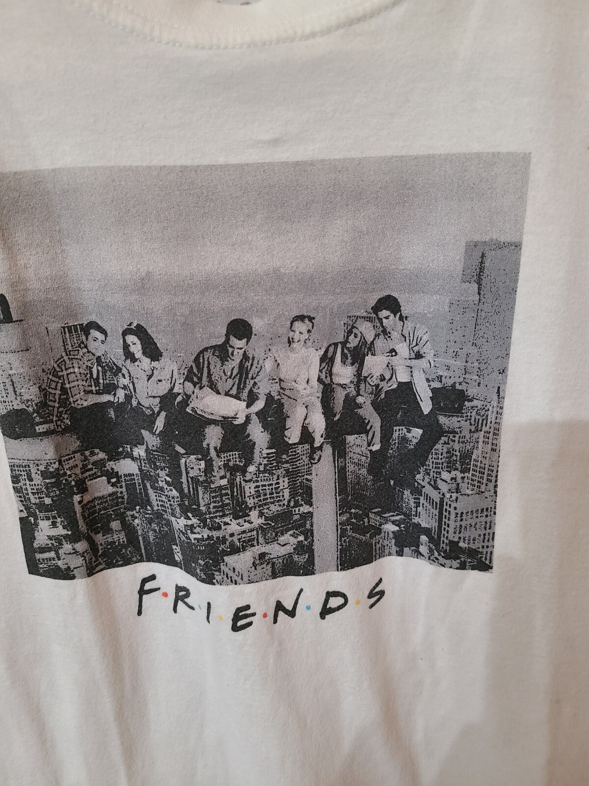 FRIENDS (The Television Series) White Tee With Skyscraper Scaffold Graphic Med