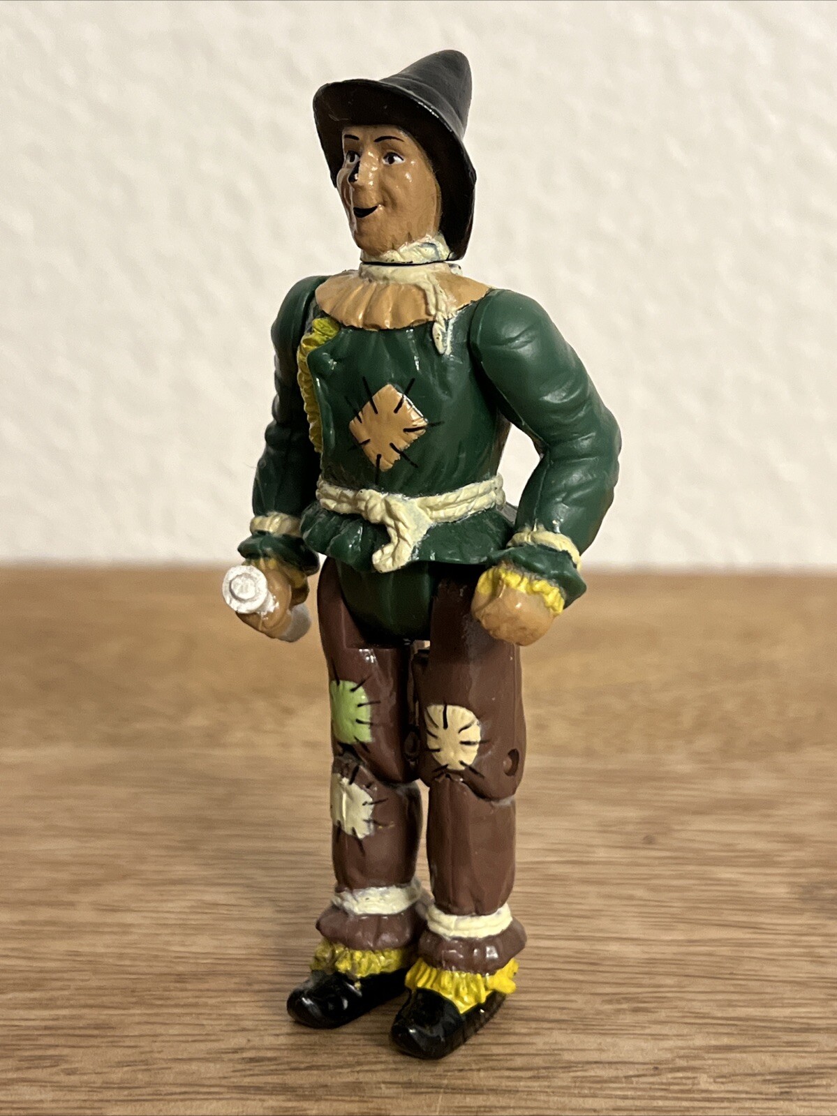 Scarecrow The Wizard Of Oz (1988) MGM Turner 4.2” Figure Collectors Toy