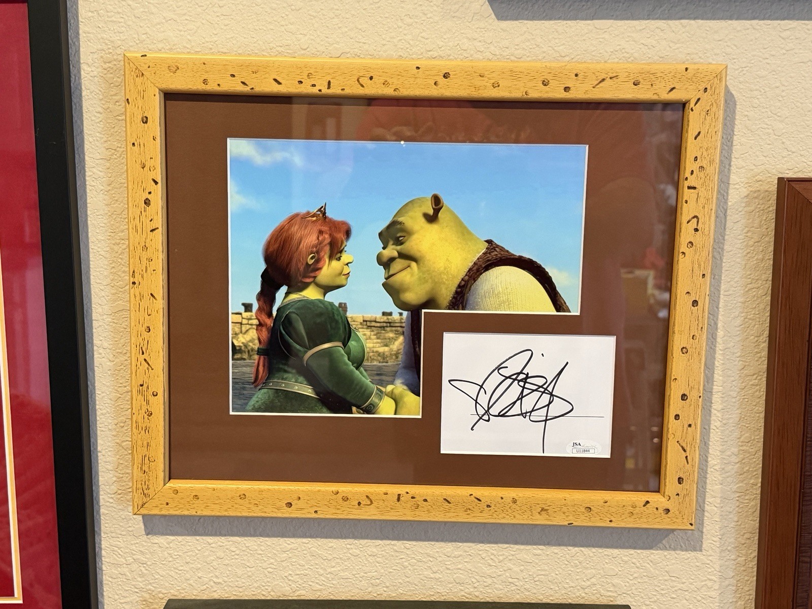 Cameron Diaz / Shrek/ Signed/ Autograph / Framed / JSA COA/ Prem Matt-JSA U11844